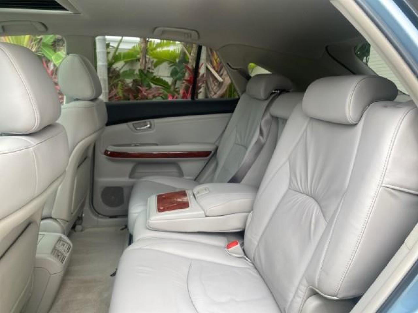 2005 Breakwater Blue Metallic /Light Gray Lexus RX 330 LOW MILES 68,645 1 OWNER (2T2GA31U55C) with an 3.3L DOHC MPI 24-Valve V6 Engine engine, Automatic transmission, located at 4701 North Dixie Hwy, Pompano Beach, FL, 33064, (954) 422-2889, 26.240938, -80.123474 - OUR WEBPAGE FLORIDACARS1.COM HAS OVER 100 PHOTOS AND FREE CARFAX LINK 2005 Lexus RX 330 1 OWNER 4 Door Wagon/Sport Utility 3.3L V6 F 24V Gasoline 26 MPG Front Wheel Drive Features ABS Brakes Air Conditioning Alloy Wheels AM/FM Stereo Automatic Transmission Cassette Player CD Audio Cruise Control Fro - Photo#80