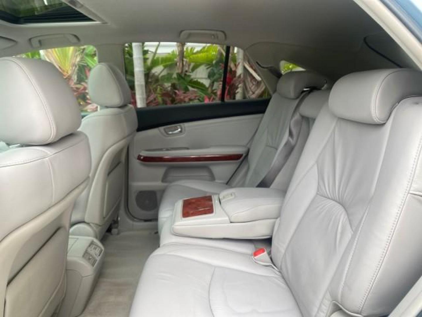 2005 Breakwater Blue Metallic /Light Gray Lexus RX 330 LOW MILES 68,645 1 OWNER (2T2GA31U55C) with an 3.3L DOHC MPI 24-Valve V6 Engine engine, Automatic transmission, located at 4701 North Dixie Hwy, Pompano Beach, FL, 33064, (954) 422-2889, 26.240938, -80.123474 - OUR WEBPAGE FLORIDACARS1.COM HAS OVER 100 PHOTOS AND FREE CARFAX LINK 2005 Lexus RX 330 1 OWNER 4 Door Wagon/Sport Utility 3.3L V6 F 24V Gasoline 26 MPG Front Wheel Drive Features ABS Brakes Air Conditioning Alloy Wheels AM/FM Stereo Automatic Transmission Cassette Player CD Audio Cruise Control Fro - Photo#81