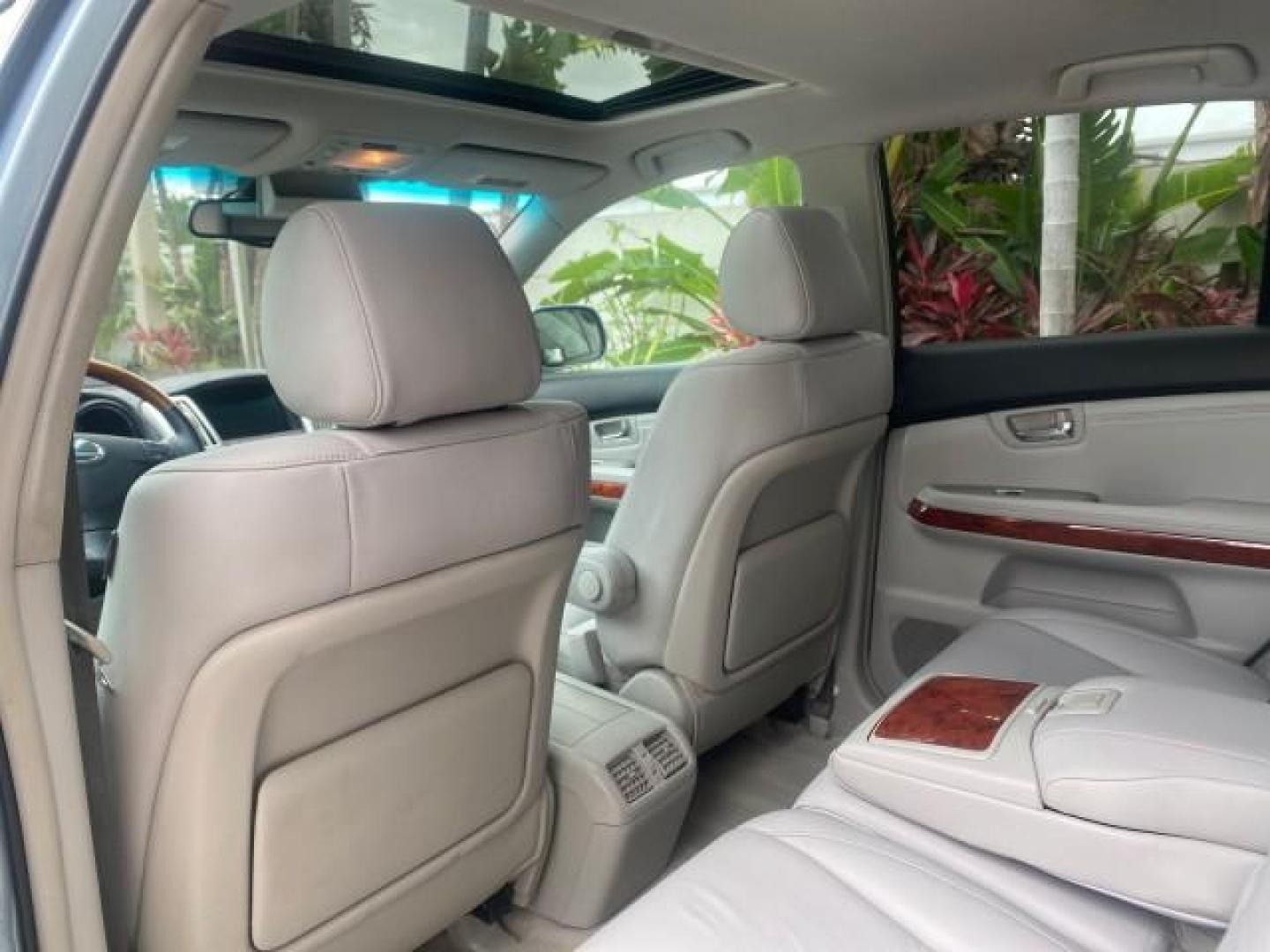 2005 Breakwater Blue Metallic /Light Gray Lexus RX 330 LOW MILES 68,645 1 OWNER (2T2GA31U55C) with an 3.3L DOHC MPI 24-Valve V6 Engine engine, Automatic transmission, located at 4701 North Dixie Hwy, Pompano Beach, FL, 33064, (954) 422-2889, 26.240938, -80.123474 - OUR WEBPAGE FLORIDACARS1.COM HAS OVER 100 PHOTOS AND FREE CARFAX LINK 2005 Lexus RX 330 1 OWNER 4 Door Wagon/Sport Utility 3.3L V6 F 24V Gasoline 26 MPG Front Wheel Drive Features ABS Brakes Air Conditioning Alloy Wheels AM/FM Stereo Automatic Transmission Cassette Player CD Audio Cruise Control Fro - Photo#84