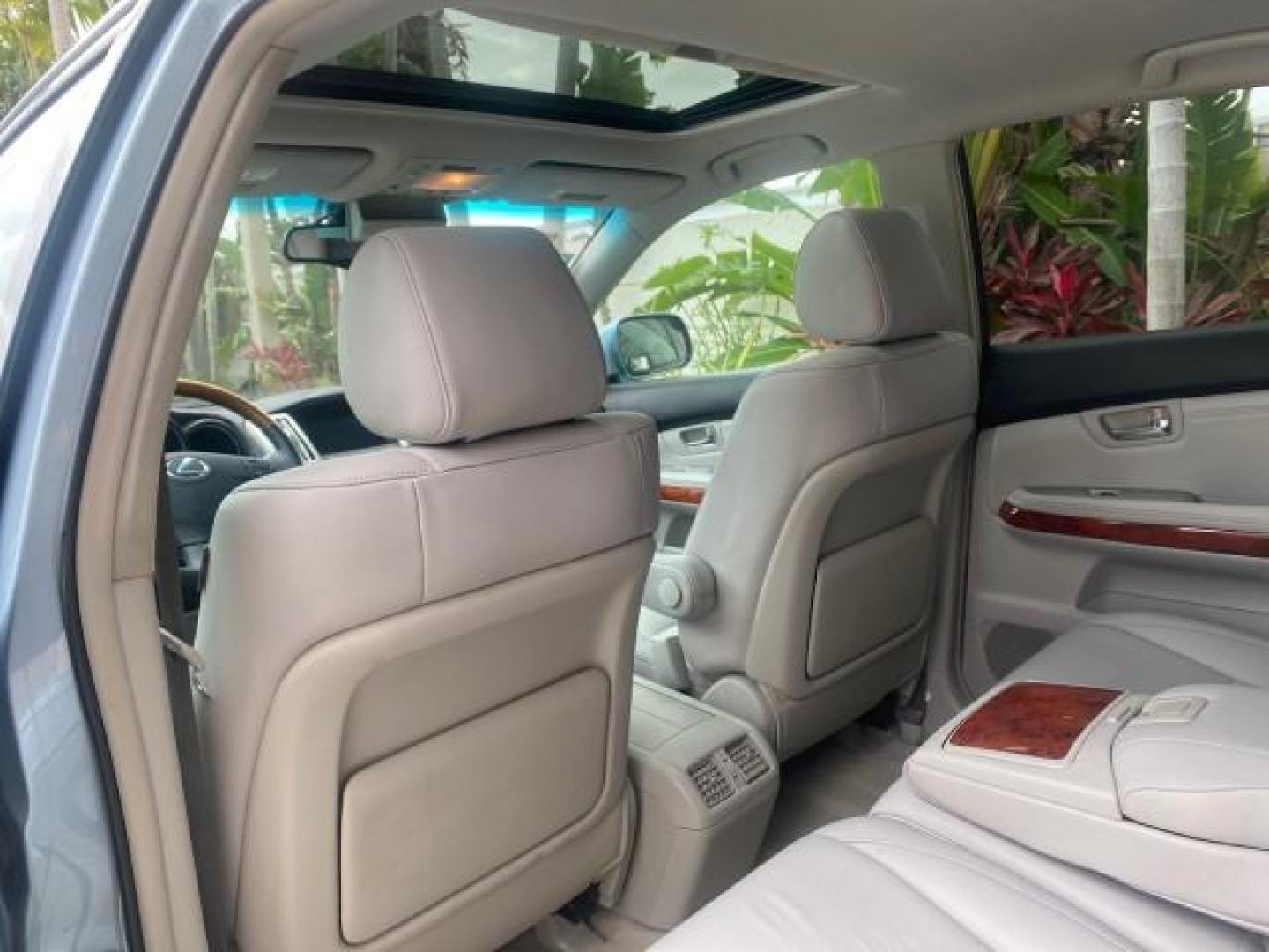 2005 Breakwater Blue Metallic /Light Gray Lexus RX 330 LOW MILES 68,645 1 OWNER (2T2GA31U55C) with an 3.3L DOHC MPI 24-Valve V6 Engine engine, Automatic transmission, located at 4701 North Dixie Hwy, Pompano Beach, FL, 33064, (954) 422-2889, 26.240938, -80.123474 - OUR WEBPAGE FLORIDACARS1.COM HAS OVER 100 PHOTOS AND FREE CARFAX LINK 2005 Lexus RX 330 1 OWNER 4 Door Wagon/Sport Utility 3.3L V6 F 24V Gasoline 26 MPG Front Wheel Drive Features ABS Brakes Air Conditioning Alloy Wheels AM/FM Stereo Automatic Transmission Cassette Player CD Audio Cruise Control Fro - Photo#85