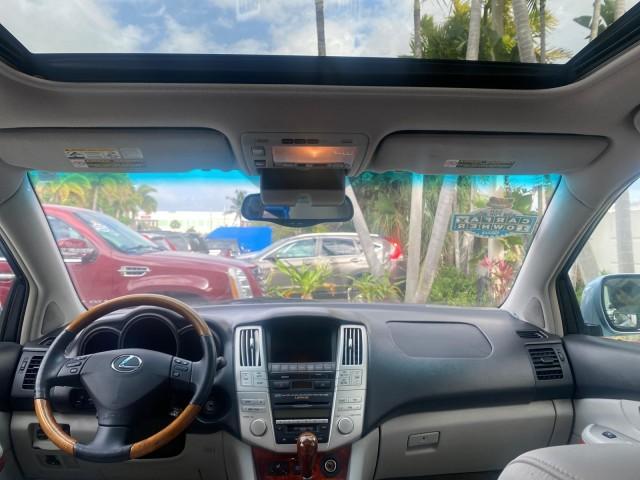 2005 Breakwater Blue Metallic /Light Gray Lexus RX 330 LOW MILES 68,645 1 OWNER (2T2GA31U55C) with an 3.3L DOHC MPI 24-Valve V6 Engine engine, Automatic transmission, located at 4701 North Dixie Hwy, Pompano Beach, FL, 33064, (954) 422-2889, 26.240938, -80.123474 - OUR WEBPAGE FLORIDACARS1.COM HAS OVER 100 PHOTOS AND FREE CARFAX LINK 2005 Lexus RX 330 1 OWNER 4 Door Wagon/Sport Utility 3.3L V6 F 24V Gasoline 26 MPG Front Wheel Drive Features ABS Brakes Air Conditioning Alloy Wheels AM/FM Stereo Automatic Transmission Cassette Player CD Audio Cruise Control Fro - Photo#88