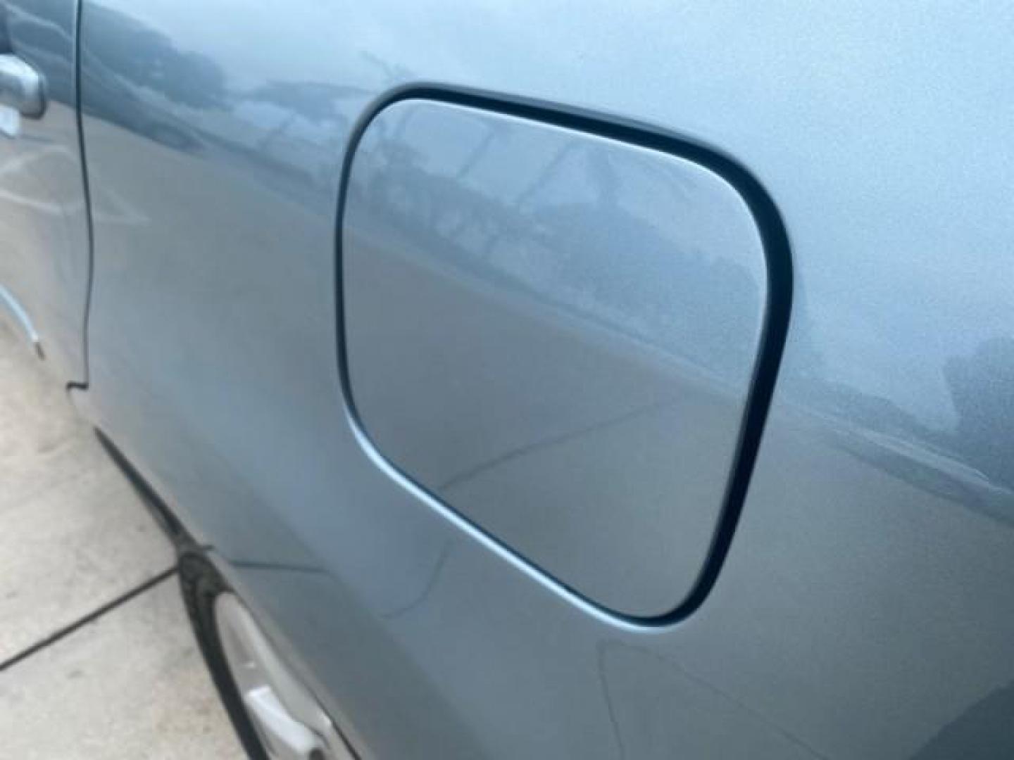 2005 Breakwater Blue Metallic /Light Gray Lexus RX 330 LOW MILES 68,645 1 OWNER (2T2GA31U55C) with an 3.3L DOHC MPI 24-Valve V6 Engine engine, Automatic transmission, located at 4701 North Dixie Hwy, Pompano Beach, FL, 33064, (954) 422-2889, 26.240938, -80.123474 - OUR WEBPAGE FLORIDACARS1.COM HAS OVER 100 PHOTOS AND FREE CARFAX LINK 2005 Lexus RX 330 1 OWNER 4 Door Wagon/Sport Utility 3.3L V6 F 24V Gasoline 26 MPG Front Wheel Drive Features ABS Brakes Air Conditioning Alloy Wheels AM/FM Stereo Automatic Transmission Cassette Player CD Audio Cruise Control Fro - Photo#94