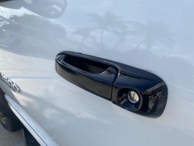 2007 Bright White /Medium Slate Gray Dodge Ram 1500 SLT CREW CAB CAMPER TOP 5.7 V8 (1D7HA182X7S) with an 5.7L V8 Hemi Multi-Displacement Engine engine, Automatic transmission, located at 4701 North Dixie Hwy, Pompano Beach, FL, 33064, (954) 422-2889, 26.240938, -80.123474 - OUR WEBPAGE FLORIDACARS1.COM HAS OVER 100 PHOTOS AND FREE CARFAX LINK 2007 Dodge Ram 1500 SLT 8 FT CREW CAB FIBER GLASS CAMPER TOP 4 Door Extended Cab Pickup 5.7L V8 F 16V Gasoline 19 MPG Rear Wheel Drive Features 20 Inch Plus Wheels ABS Brakes Air Conditioning Alloy Wheels AM/FM Stereo Automatic Tr - Photo#36