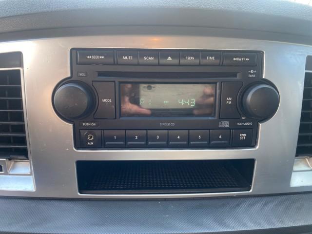 2007 Bright White /Medium Slate Gray Dodge Ram 1500 SLT CREW CAB CAMPER TOP 5.7 V8 (1D7HA182X7S) with an 5.7L V8 Hemi Multi-Displacement Engine engine, Automatic transmission, located at 4701 North Dixie Hwy, Pompano Beach, FL, 33064, (954) 422-2889, 26.240938, -80.123474 - OUR WEBPAGE FLORIDACARS1.COM HAS OVER 100 PHOTOS AND FREE CARFAX LINK 2007 Dodge Ram 1500 SLT 8 FT CREW CAB FIBER GLASS CAMPER TOP 4 Door Extended Cab Pickup 5.7L V8 F 16V Gasoline 19 MPG Rear Wheel Drive Features 20 Inch Plus Wheels ABS Brakes Air Conditioning Alloy Wheels AM/FM Stereo Automatic Tr - Photo#58