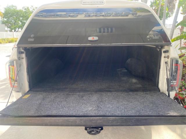 2007 Bright White /Medium Slate Gray Dodge Ram 1500 SLT CREW CAB CAMPER TOP 5.7 V8 (1D7HA182X7S) with an 5.7L V8 Hemi Multi-Displacement Engine engine, Automatic transmission, located at 4701 North Dixie Hwy, Pompano Beach, FL, 33064, (954) 422-2889, 26.240938, -80.123474 - OUR WEBPAGE FLORIDACARS1.COM HAS OVER 100 PHOTOS AND FREE CARFAX LINK 2007 Dodge Ram 1500 SLT 8 FT CREW CAB FIBER GLASS CAMPER TOP 4 Door Extended Cab Pickup 5.7L V8 F 16V Gasoline 19 MPG Rear Wheel Drive Features 20 Inch Plus Wheels ABS Brakes Air Conditioning Alloy Wheels AM/FM Stereo Automatic Tr - Photo#96