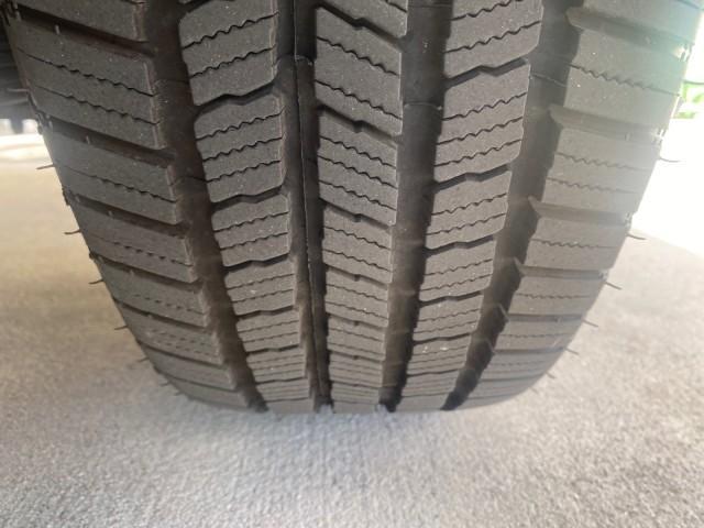 2003 Red Fire Metallic /Medium Flint Ford Explorer Sport Trac XLT LOW MILES 59,213 (1FMZU67E23U) with an 4.0L SOHC MPFI V6 Engine engine, Automatic transmission, located at 4701 North Dixie Hwy, Pompano Beach, FL, 33064, (954) 422-2889, 26.240938, -80.123474 - OUR WEBPAGE FLORIDACARS1.COM HAS OVER 100 PHOTOS AND FREE CARFAX LINK 2003 Ford Explorer Sport Trac XLT Sport Pickup 4.0L V6 F SOHC Gasoline 21 MPG Rear Wheel Drive Features ABS Brakes Air Conditioning Alloy Wheels AM/FM Stereo Automatic Transmission Bed Cover Bed Liner CD Audio Cloth Seats Cruise C - Photo#85