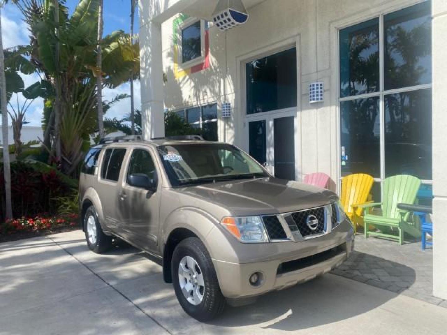 2007 Desert Stone Metallic /Desert Nissan Pathfinder S LOW MILES 64,259 1 OWNER (5N1AR18U97C) with an 4.0L DOHC SMPI 24-Valve V6 Engine engine, Automatic transmission, located at 4701 North Dixie Hwy, Pompano Beach, FL, 33064, (954) 422-2889, 26.240938, -80.123474 - OUR WEBPAGE FLORIDACARS1.COM HAS OVER 100 PHOTOS AND FREE CARFAX LINK 2007 Nissan Pathfinder S 1 OWNER 4 Door Wagon/Sport Utility 4.0L V6 F DOHC 24V Gasoline 23 MPG Rear Wheel Drive Features ABS Brakes Air Conditioning Alloy Wheels AM/FM Stereo Automatic Transmission Auxiliary Audio Input BOSE Sound- Photo#1