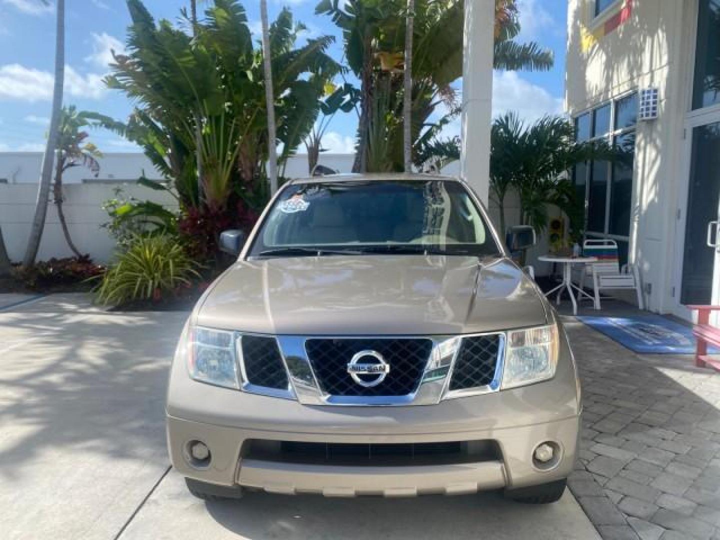 2007 Desert Stone Metallic /Desert Nissan Pathfinder S LOW MILES 64,259 1 OWNER (5N1AR18U97C) with an 4.0L DOHC SMPI 24-Valve V6 Engine engine, Automatic transmission, located at 4701 North Dixie Hwy, Pompano Beach, FL, 33064, (954) 422-2889, 26.240938, -80.123474 - OUR WEBPAGE FLORIDACARS1.COM HAS OVER 100 PHOTOS AND FREE CARFAX LINK 2007 Nissan Pathfinder S 1 OWNER 4 Door Wagon/Sport Utility 4.0L V6 F DOHC 24V Gasoline 23 MPG Rear Wheel Drive Features ABS Brakes Air Conditioning Alloy Wheels AM/FM Stereo Automatic Transmission Auxiliary Audio Input BOSE Sound- Photo#2