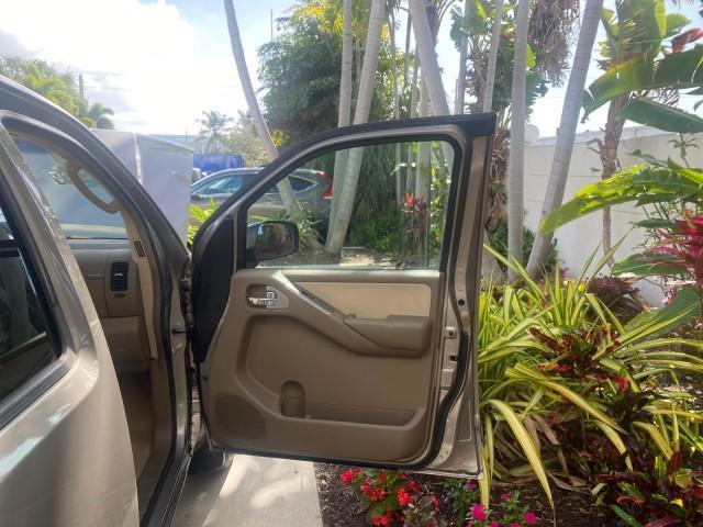 2007 Desert Stone Metallic /Desert Nissan Pathfinder S LOW MILES 64,259 1 OWNER (5N1AR18U97C) with an 4.0L DOHC SMPI 24-Valve V6 Engine engine, Automatic transmission, located at 4701 North Dixie Hwy, Pompano Beach, FL, 33064, (954) 422-2889, 26.240938, -80.123474 - OUR WEBPAGE FLORIDACARS1.COM HAS OVER 100 PHOTOS AND FREE CARFAX LINK 2007 Nissan Pathfinder S 1 OWNER 4 Door Wagon/Sport Utility 4.0L V6 F DOHC 24V Gasoline 23 MPG Rear Wheel Drive Features ABS Brakes Air Conditioning Alloy Wheels AM/FM Stereo Automatic Transmission Auxiliary Audio Input BOSE Sound - Photo#11