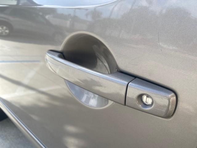 2007 Desert Stone Metallic /Desert Nissan Pathfinder S LOW MILES 64,259 1 OWNER (5N1AR18U97C) with an 4.0L DOHC SMPI 24-Valve V6 Engine engine, Automatic transmission, located at 4701 North Dixie Hwy, Pompano Beach, FL, 33064, (954) 422-2889, 26.240938, -80.123474 - OUR WEBPAGE FLORIDACARS1.COM HAS OVER 100 PHOTOS AND FREE CARFAX LINK 2007 Nissan Pathfinder S 1 OWNER 4 Door Wagon/Sport Utility 4.0L V6 F DOHC 24V Gasoline 23 MPG Rear Wheel Drive Features ABS Brakes Air Conditioning Alloy Wheels AM/FM Stereo Automatic Transmission Auxiliary Audio Input BOSE Sound - Photo#38