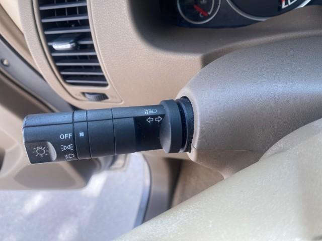 2007 Desert Stone Metallic /Desert Nissan Pathfinder S LOW MILES 64,259 1 OWNER (5N1AR18U97C) with an 4.0L DOHC SMPI 24-Valve V6 Engine engine, Automatic transmission, located at 4701 North Dixie Hwy, Pompano Beach, FL, 33064, (954) 422-2889, 26.240938, -80.123474 - OUR WEBPAGE FLORIDACARS1.COM HAS OVER 100 PHOTOS AND FREE CARFAX LINK 2007 Nissan Pathfinder S 1 OWNER 4 Door Wagon/Sport Utility 4.0L V6 F DOHC 24V Gasoline 23 MPG Rear Wheel Drive Features ABS Brakes Air Conditioning Alloy Wheels AM/FM Stereo Automatic Transmission Auxiliary Audio Input BOSE Sound - Photo#51