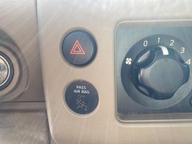 2007 Desert Stone Metallic /Desert Nissan Pathfinder S LOW MILES 64,259 1 OWNER (5N1AR18U97C) with an 4.0L DOHC SMPI 24-Valve V6 Engine engine, Automatic transmission, located at 4701 North Dixie Hwy, Pompano Beach, FL, 33064, (954) 422-2889, 26.240938, -80.123474 - OUR WEBPAGE FLORIDACARS1.COM HAS OVER 100 PHOTOS AND FREE CARFAX LINK 2007 Nissan Pathfinder S 1 OWNER 4 Door Wagon/Sport Utility 4.0L V6 F DOHC 24V Gasoline 23 MPG Rear Wheel Drive Features ABS Brakes Air Conditioning Alloy Wheels AM/FM Stereo Automatic Transmission Auxiliary Audio Input BOSE Sound - Photo#57