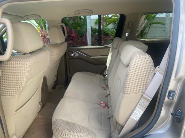 2007 Desert Stone Metallic /Desert Nissan Pathfinder S LOW MILES 64,259 1 OWNER (5N1AR18U97C) with an 4.0L DOHC SMPI 24-Valve V6 Engine engine, Automatic transmission, located at 4701 North Dixie Hwy, Pompano Beach, FL, 33064, (954) 422-2889, 26.240938, -80.123474 - OUR WEBPAGE FLORIDACARS1.COM HAS OVER 100 PHOTOS AND FREE CARFAX LINK 2007 Nissan Pathfinder S 1 OWNER 4 Door Wagon/Sport Utility 4.0L V6 F DOHC 24V Gasoline 23 MPG Rear Wheel Drive Features ABS Brakes Air Conditioning Alloy Wheels AM/FM Stereo Automatic Transmission Auxiliary Audio Input BOSE Sound - Photo#74