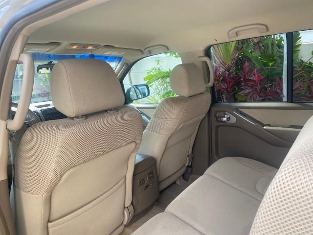 2007 Desert Stone Metallic /Desert Nissan Pathfinder S LOW MILES 64,259 1 OWNER (5N1AR18U97C) with an 4.0L DOHC SMPI 24-Valve V6 Engine engine, Automatic transmission, located at 4701 North Dixie Hwy, Pompano Beach, FL, 33064, (954) 422-2889, 26.240938, -80.123474 - OUR WEBPAGE FLORIDACARS1.COM HAS OVER 100 PHOTOS AND FREE CARFAX LINK 2007 Nissan Pathfinder S 1 OWNER 4 Door Wagon/Sport Utility 4.0L V6 F DOHC 24V Gasoline 23 MPG Rear Wheel Drive Features ABS Brakes Air Conditioning Alloy Wheels AM/FM Stereo Automatic Transmission Auxiliary Audio Input BOSE Sound - Photo#77