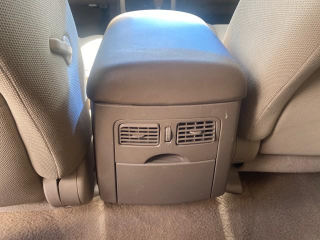 2007 Desert Stone Metallic /Desert Nissan Pathfinder S LOW MILES 64,259 1 OWNER (5N1AR18U97C) with an 4.0L DOHC SMPI 24-Valve V6 Engine engine, Automatic transmission, located at 4701 North Dixie Hwy, Pompano Beach, FL, 33064, (954) 422-2889, 26.240938, -80.123474 - OUR WEBPAGE FLORIDACARS1.COM HAS OVER 100 PHOTOS AND FREE CARFAX LINK 2007 Nissan Pathfinder S 1 OWNER 4 Door Wagon/Sport Utility 4.0L V6 F DOHC 24V Gasoline 23 MPG Rear Wheel Drive Features ABS Brakes Air Conditioning Alloy Wheels AM/FM Stereo Automatic Transmission Auxiliary Audio Input BOSE Sound - Photo#78