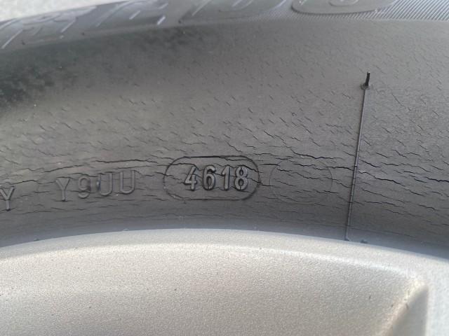 2007 Desert Stone Metallic /Desert Nissan Pathfinder S LOW MILES 64,259 1 OWNER (5N1AR18U97C) with an 4.0L DOHC SMPI 24-Valve V6 Engine engine, Automatic transmission, located at 4701 North Dixie Hwy, Pompano Beach, FL, 33064, (954) 422-2889, 26.240938, -80.123474 - OUR WEBPAGE FLORIDACARS1.COM HAS OVER 100 PHOTOS AND FREE CARFAX LINK 2007 Nissan Pathfinder S 1 OWNER 4 Door Wagon/Sport Utility 4.0L V6 F DOHC 24V Gasoline 23 MPG Rear Wheel Drive Features ABS Brakes Air Conditioning Alloy Wheels AM/FM Stereo Automatic Transmission Auxiliary Audio Input BOSE Sound - Photo#87