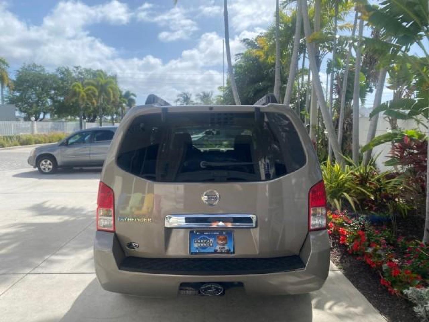 2007 Desert Stone Metallic /Desert Nissan Pathfinder S LOW MILES 64,259 1 OWNER (5N1AR18U97C) with an 4.0L DOHC SMPI 24-Valve V6 Engine engine, Automatic transmission, located at 4701 North Dixie Hwy, Pompano Beach, FL, 33064, (954) 422-2889, 26.240938, -80.123474 - OUR WEBPAGE FLORIDACARS1.COM HAS OVER 100 PHOTOS AND FREE CARFAX LINK 2007 Nissan Pathfinder S 1 OWNER 4 Door Wagon/Sport Utility 4.0L V6 F DOHC 24V Gasoline 23 MPG Rear Wheel Drive Features ABS Brakes Air Conditioning Alloy Wheels AM/FM Stereo Automatic Transmission Auxiliary Audio Input BOSE Sound- Photo#90