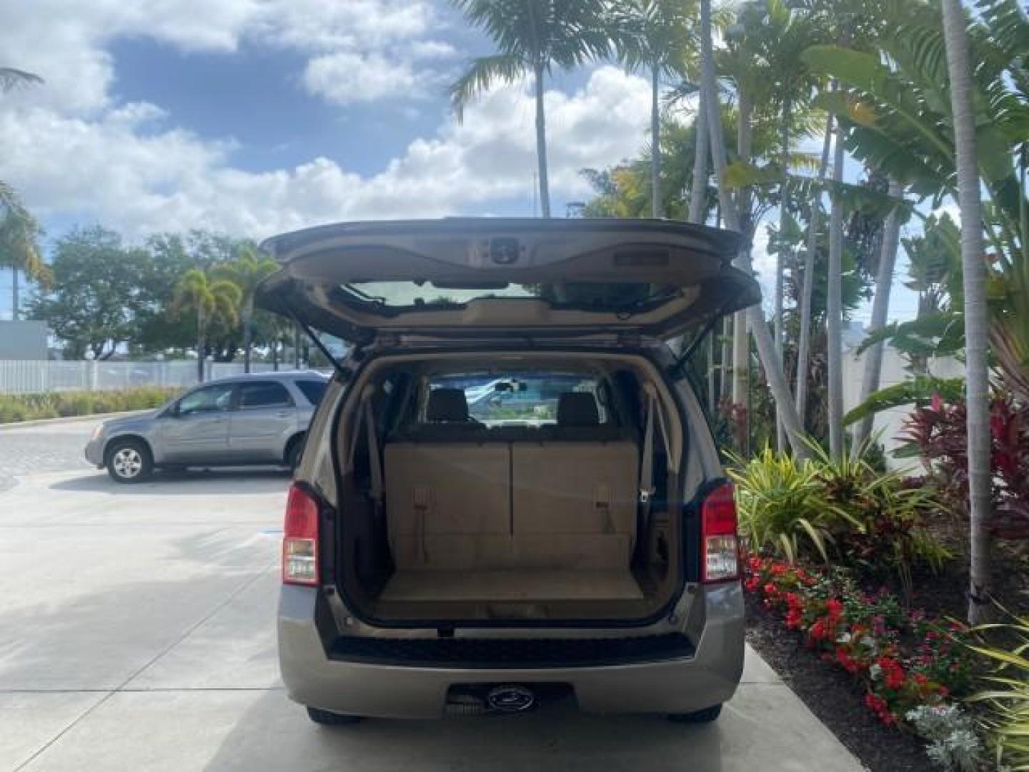 2007 Desert Stone Metallic /Desert Nissan Pathfinder S LOW MILES 64,259 1 OWNER (5N1AR18U97C) with an 4.0L DOHC SMPI 24-Valve V6 Engine engine, Automatic transmission, located at 4701 North Dixie Hwy, Pompano Beach, FL, 33064, (954) 422-2889, 26.240938, -80.123474 - OUR WEBPAGE FLORIDACARS1.COM HAS OVER 100 PHOTOS AND FREE CARFAX LINK 2007 Nissan Pathfinder S 1 OWNER 4 Door Wagon/Sport Utility 4.0L V6 F DOHC 24V Gasoline 23 MPG Rear Wheel Drive Features ABS Brakes Air Conditioning Alloy Wheels AM/FM Stereo Automatic Transmission Auxiliary Audio Input BOSE Sound- Photo#94