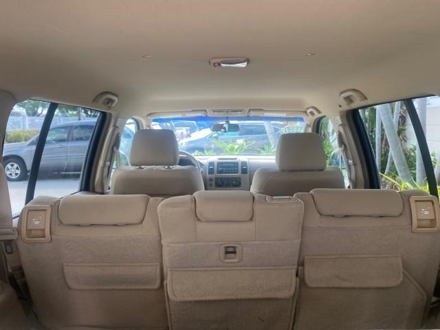 2007 Desert Stone Metallic /Desert Nissan Pathfinder S LOW MILES 64,259 1 OWNER (5N1AR18U97C) with an 4.0L DOHC SMPI 24-Valve V6 Engine engine, Automatic transmission, located at 4701 North Dixie Hwy, Pompano Beach, FL, 33064, (954) 422-2889, 26.240938, -80.123474 - OUR WEBPAGE FLORIDACARS1.COM HAS OVER 100 PHOTOS AND FREE CARFAX LINK 2007 Nissan Pathfinder S 1 OWNER 4 Door Wagon/Sport Utility 4.0L V6 F DOHC 24V Gasoline 23 MPG Rear Wheel Drive Features ABS Brakes Air Conditioning Alloy Wheels AM/FM Stereo Automatic Transmission Auxiliary Audio Input BOSE Sound - Photo#97