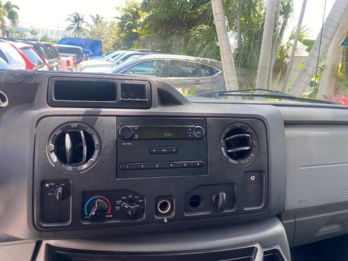 2013 Oxford White /Medium Flint Ford Econoline Commercial Cutaway 1 OWNER E 450 BOX TRUCK (1FDXE4FS4DD) with an 6.8L SOHC EFI Triton V10 Engine engine, Automatic transmission, located at 4701 North Dixie Hwy, Pompano Beach, FL, 33064, (954) 422-2889, 26.240938, -80.123474 - OUR WEBPAGE FLORIDACARS1.COM HAS OVER 100 PHOTOS AND FREE CARFAX LINK 2013 Ford Econoline Super Duty E-450 BOX TRUCK 1 OWNER 17 FT DUAL REAR WHEELS HEAVY DUTY POWER LIFT GATE VIN:1FDXE4FS4DDA91512 Cutaway 6.8L V10 F SOHC 20V Gasoline Rear Wheel Drive Features ABS Brakes Air Conditioning AM/FM Stereo - Photo#58