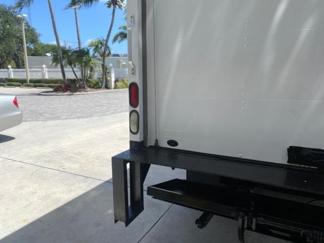 2013 Oxford White /Medium Flint Ford Econoline Commercial Cutaway 1 OWNER E 450 BOX TRUCK (1FDXE4FS4DD) with an 6.8L SOHC EFI Triton V10 Engine engine, Automatic transmission, located at 4701 North Dixie Hwy, Pompano Beach, FL, 33064, (954) 422-2889, 26.240938, -80.123474 - OUR WEBPAGE FLORIDACARS1.COM HAS OVER 100 PHOTOS AND FREE CARFAX LINK 2013 Ford Econoline Super Duty E-450 BOX TRUCK 1 OWNER 17 FT DUAL REAR WHEELS HEAVY DUTY POWER LIFT GATE VIN:1FDXE4FS4DDA91512 Cutaway 6.8L V10 F SOHC 20V Gasoline Rear Wheel Drive Features ABS Brakes Air Conditioning AM/FM Stereo - Photo#77