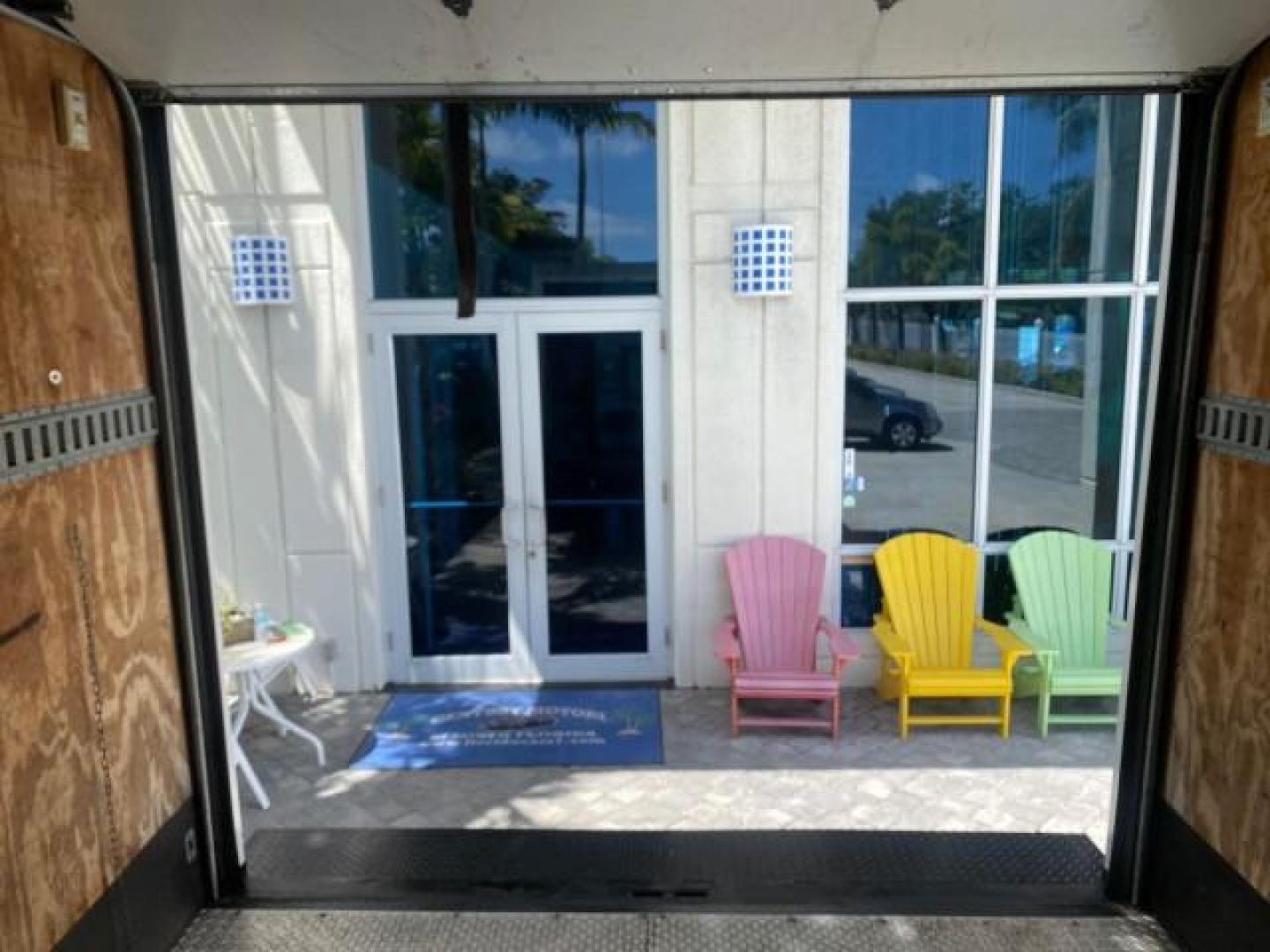 2013 Oxford White /Medium Flint Ford Econoline Commercial Cutaway 1 OWNER E 450 BOX TRUCK (1FDXE4FS4DD) with an 6.8L SOHC EFI Triton V10 Engine engine, Automatic transmission, located at 4701 North Dixie Hwy, Pompano Beach, FL, 33064, (954) 422-2889, 26.240938, -80.123474 - OUR WEBPAGE FLORIDACARS1.COM HAS OVER 100 PHOTOS AND FREE CARFAX LINK 2013 Ford Econoline Super Duty E-450 BOX TRUCK 1 OWNER 17 FT DUAL REAR WHEELS HEAVY DUTY POWER LIFT GATE VIN:1FDXE4FS4DDA91512 Cutaway 6.8L V10 F SOHC 20V Gasoline Rear Wheel Drive Features ABS Brakes Air Conditioning AM/FM Stereo - Photo#98