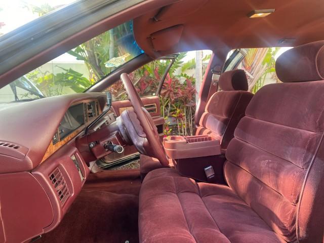 1993 Black /Red Chevrolet Caprice Classic STATON WAGON 1 OWNER (1G1BL8375PW) with an 5.7L V8 F OHV 16V engine, Automatic transmission, located at 4701 North Dixie Hwy, Pompano Beach, FL, 33064, (954) 422-2889, 26.240938, -80.123474 - OUR WEBPAGE FLORIDACARS1.COM HAS OVER 100 PHOTOS AND FREE CARFAX LINK 1993 Chevrolet Caprice -1 OWNER STATION WAGON REAR JUMP SEAT INCLUDED - NO ACCIDENTS EVER - VERY HARD COLOR COMBO TO FIND BLACK EXTERIOR RED INTERIOR Wagon 4 DR 5.7L V8 F OHV 16V Gasoline Rear Wheel Drive Features ABS Brakes Air C - Photo#10