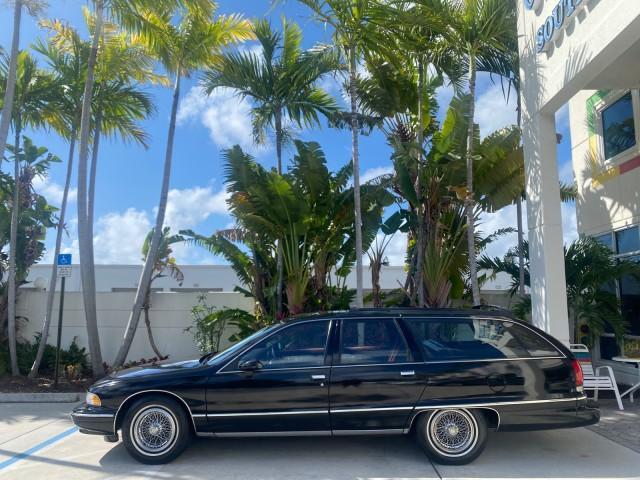 1993 Black /Red Chevrolet Caprice Classic STATON WAGON 1 OWNER (1G1BL8375PW) with an 5.7L V8 F OHV 16V engine, Automatic transmission, located at 4701 North Dixie Hwy, Pompano Beach, FL, 33064, (954) 422-2889, 26.240938, -80.123474 - OUR WEBPAGE FLORIDACARS1.COM HAS OVER 100 PHOTOS AND FREE CARFAX LINK 1993 Chevrolet Caprice -1 OWNER STATION WAGON REAR JUMP SEAT INCLUDED - NO ACCIDENTS EVER - VERY HARD COLOR COMBO TO FIND BLACK EXTERIOR RED INTERIOR Wagon 4 DR 5.7L V8 F OHV 16V Gasoline Rear Wheel Drive Features ABS Brakes Air C - Photo#30