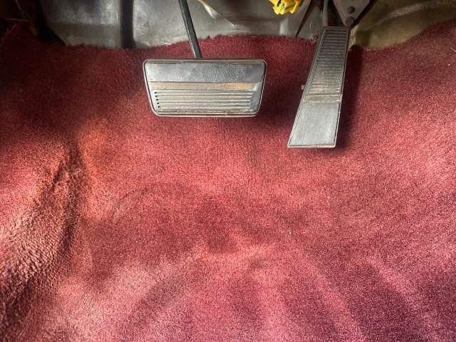 1993 Black /Red Chevrolet Caprice Classic STATON WAGON 1 OWNER (1G1BL8375PW) with an 5.7L V8 F OHV 16V engine, Automatic transmission, located at 4701 North Dixie Hwy, Pompano Beach, FL, 33064, (954) 422-2889, 26.240938, -80.123474 - OUR WEBPAGE FLORIDACARS1.COM HAS OVER 100 PHOTOS AND FREE CARFAX LINK 1993 Chevrolet Caprice -1 OWNER STATION WAGON REAR JUMP SEAT INCLUDED - NO ACCIDENTS EVER - VERY HARD COLOR COMBO TO FIND BLACK EXTERIOR RED INTERIOR Wagon 4 DR 5.7L V8 F OHV 16V Gasoline Rear Wheel Drive Features ABS Brakes Air C - Photo#55