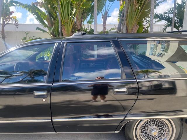 1993 Black /Red Chevrolet Caprice Classic STATON WAGON 1 OWNER (1G1BL8375PW) with an 5.7L V8 F OHV 16V engine, Automatic transmission, located at 4701 North Dixie Hwy, Pompano Beach, FL, 33064, (954) 422-2889, 26.240938, -80.123474 - OUR WEBPAGE FLORIDACARS1.COM HAS OVER 100 PHOTOS AND FREE CARFAX LINK 1993 Chevrolet Caprice -1 OWNER STATION WAGON REAR JUMP SEAT INCLUDED - NO ACCIDENTS EVER - VERY HARD COLOR COMBO TO FIND BLACK EXTERIOR RED INTERIOR Wagon 4 DR 5.7L V8 F OHV 16V Gasoline Rear Wheel Drive Features ABS Brakes Air C - Photo#68