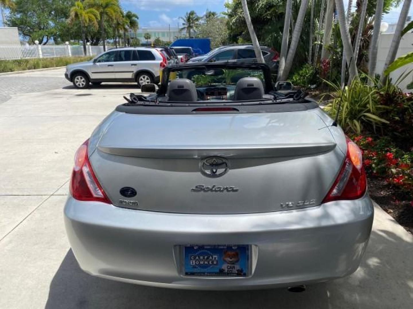 2006 Lunar Mist Metallic /Dark Stone Toyota Camry Solara SLE V6 LOW MILES 54,978 1 OWNER (4T1FA38P36U) with an 3.3L DOHC SMPI 24-Valve V6 Engine engine, Automatic transmission, located at 4701 North Dixie Hwy, Pompano Beach, FL, 33064, (954) 422-2889, 26.240938, -80.123474 - OUR WEBPAGE FLORIDACARS1.COM HAS OVER 100 PHOTOS AND FREE CARFAX LINK 2006 Toyota Camry Solara SLE V6 1 OWNER LEATHER LOADED ABSOLUTELY NO CRACKS ON THE DASH Convertible 3.3L V6 F DOHC 24V Gasoline 28 MPG Front Wheel Drive Features ABS Brakes Air Conditioning Alloy Wheels AM/FM Stereo Automatic Tran - Photo#45