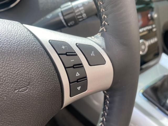 2007 Polar White /Tan Saturn Sky LOW MILES 21,329 5 SPEED MANUAL (1G8MB35B47Y) with an 2.4L DOHC VVT I4 Aluminum Ecotec Engine engine, Manual transmission, located at 4701 North Dixie Hwy, Pompano Beach, FL, 33064, (954) 422-2889, 26.240938, -80.123474 - OUR WEBPAGE FLORIDACARS1.COM HAS OVER 100 PHOTOS AND FREE CARFAX LINK 2007 Saturn SKY 5 SPEED MANUAL Convertible 2.4L I4 F DOHC Gasoline 28 MPG Rear Wheel Drive Features ABS Brakes Air Conditioning Alloy Wheels AM/FM Stereo Auxiliary Audio Input CD Audio Cruise Control Leather Seats Manual Transmiss - Photo#68