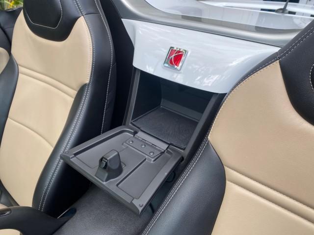 2007 Polar White /Tan Saturn Sky LOW MILES 21,329 5 SPEED MANUAL (1G8MB35B47Y) with an 2.4L DOHC VVT I4 Aluminum Ecotec Engine engine, Manual transmission, located at 4701 North Dixie Hwy, Pompano Beach, FL, 33064, (954) 422-2889, 26.240938, -80.123474 - OUR WEBPAGE FLORIDACARS1.COM HAS OVER 100 PHOTOS AND FREE CARFAX LINK 2007 Saturn SKY 5 SPEED MANUAL Convertible 2.4L I4 F DOHC Gasoline 28 MPG Rear Wheel Drive Features ABS Brakes Air Conditioning Alloy Wheels AM/FM Stereo Auxiliary Audio Input CD Audio Cruise Control Leather Seats Manual Transmiss - Photo#84