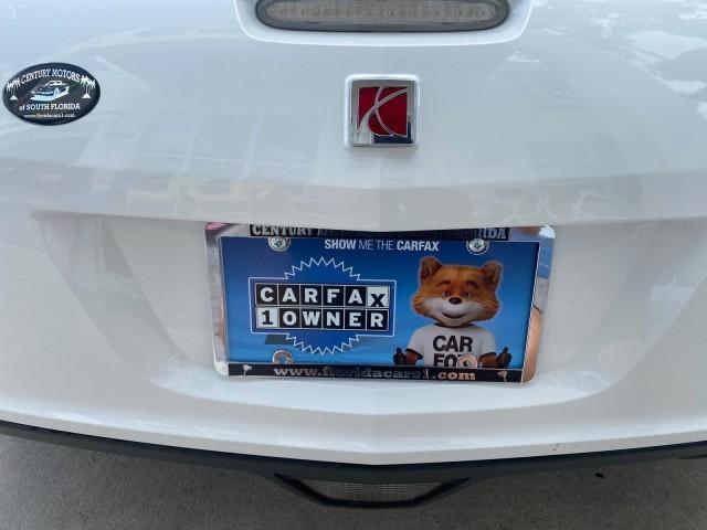 2007 Polar White /Tan Saturn Sky LOW MILES 21,329 5 SPEED MANUAL (1G8MB35B47Y) with an 2.4L DOHC VVT I4 Aluminum Ecotec Engine engine, Manual transmission, located at 4701 North Dixie Hwy, Pompano Beach, FL, 33064, (954) 422-2889, 26.240938, -80.123474 - OUR WEBPAGE FLORIDACARS1.COM HAS OVER 100 PHOTOS AND FREE CARFAX LINK 2007 Saturn SKY 5 SPEED MANUAL Convertible 2.4L I4 F DOHC Gasoline 28 MPG Rear Wheel Drive Features ABS Brakes Air Conditioning Alloy Wheels AM/FM Stereo Auxiliary Audio Input CD Audio Cruise Control Leather Seats Manual Transmiss - Photo#91