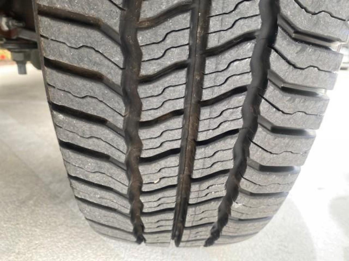 2014 Oxford White /Medium Flint Ford Econoline Cargo Van EXTENDED LOW MILES 6,380 1 OWNER (1FTNS1EW3ED) with an 4.6L EFI V8 FFV Capable Engine engine, Automatic transmission, located at 4701 North Dixie Hwy, Pompano Beach, FL, 33064, (954) 422-2889, 26.240938, -80.123474 - OUR WEBPAGE FLORIDACARS1.COM HAS OVER 100 PHOTOS AND FREE CARFAX LINK 2014 Ford E-Series E-150 1 OWNER Van 4.6L V8 F SOHC 16V Gasoline 16 MPG Rear Wheel Drive Features ABS Brakes Air Conditioning AM/FM Stereo Automatic Transmission Auxiliary Audio Input Barn Doors Power Locks Traction Control Vinyl - Photo#20