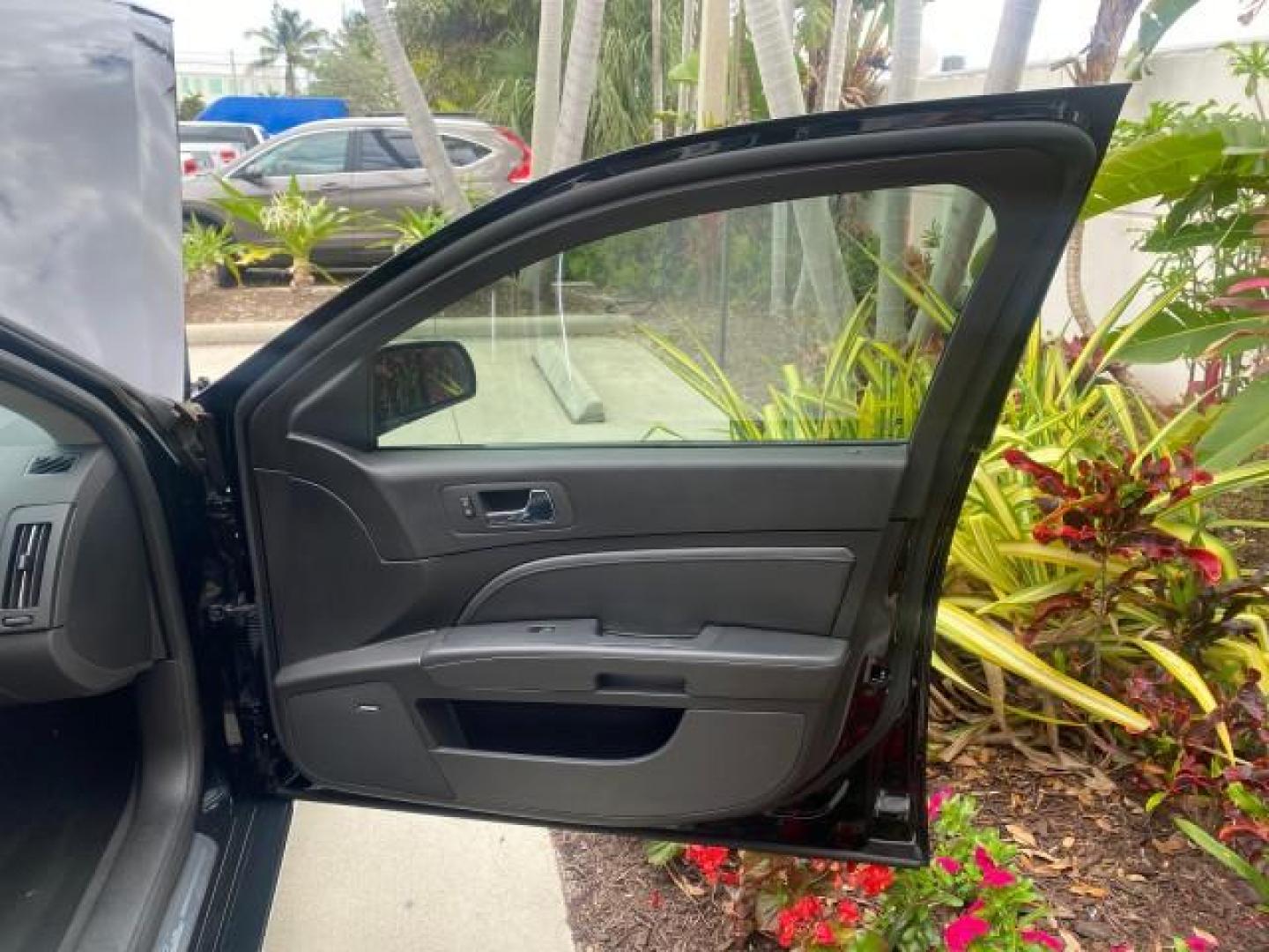 2008 Black Raven /Ebony Cadillac STS RWD 1 OWNERLOW MILES 39813 (1G6DW67V380) with an 3.6L VVT V6 DI Engine engine, Automatic transmission, located at 4701 North Dixie Hwy, Pompano Beach, FL, 33064, (954) 422-2889, 26.240938, -80.123474 - OUR WEBPAGE FLORIDACARS1.COM HAS OVER 100 PHOTOS AND FREE CARFAX LINK 2008 Cadillac STS V6 Sedan 4 DR 3.6L V6 F Gasoline 26 MPG Features A/C Seat(s) ABS Brakes Air Conditioning Alloy Wheels AM/FM Stereo Automatic Transmission Bluetooth Technology BOSE Sound System CD Audio Cruise Control Front Seat- Photo#11
