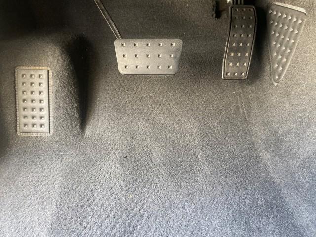 2008 Black Raven /Ebony Cadillac STS AWD LOW MILES 39,813 1 OWNER (1G6DW67V380) with an 3.6L VVT V6 DI Engine engine, Automatic transmission, located at 4701 North Dixie Hwy, Pompano Beach, FL, 33064, (954) 422-2889, 26.240938, -80.123474 - OUR WEBPAGE FLORIDACARS1.COM HAS OVER 100 PHOTOS AND FREE CARFAX LINK 2008 Cadillac STS V6 AWD Sedan 4 DR 3.6L V6 F Gasoline 26 MPG Features A/C Seat(s) ABS Brakes Air Conditioning Alloy Wheels AM/FM Stereo Automatic Transmission Bluetooth Technology BOSE Sound System CD Audio Cruise Control Front S - Photo#55