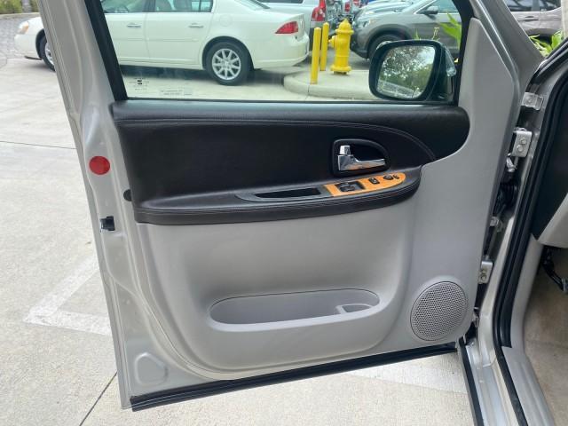 2005 Silver Pearl /Grey Saturn Relay Relay 2 VAN LOW MILES 64,057 1 OWNER (5GZDV03LX5D) with an 3.5L OHV SMPI 12-Valve V6 Aluminum Engine engine, Automatic transmission, located at 4701 North Dixie Hwy, Pompano Beach, FL, 33064, (954) 422-2889, 26.240938, -80.123474 - OUR WEBPAGE FLORIDACARS1.COM HAS OVER 100 PHOTOS AND FREE CARFAX LINK 2005 Saturn Relay 2 1 OWNER AUTO CHECK IS CORRECT CARFAX STATES 2 OWNERS THIS IS INCORRECT Van 3.5L V6 F Gasoline MPG 24 Front Wheel Drive Features ABS Brakes Air Conditioning Alloy Wheels AM/FM Stereo Automatic Transmission CD Au - Photo#42