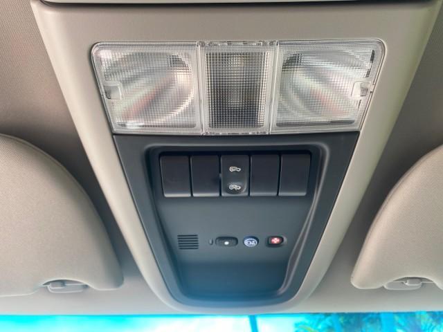 2005 Silver Pearl /Grey Saturn Relay Relay 2 VAN LOW MILES 64,057 1 OWNER (5GZDV03LX5D) with an 3.5L OHV SMPI 12-Valve V6 Aluminum Engine engine, Automatic transmission, located at 4701 North Dixie Hwy, Pompano Beach, FL, 33064, (954) 422-2889, 26.240938, -80.123474 - OUR WEBPAGE FLORIDACARS1.COM HAS OVER 100 PHOTOS AND FREE CARFAX LINK 2005 Saturn Relay 2 1 OWNER AUTO CHECK IS CORRECT CARFAX STATES 2 OWNERS THIS IS INCORRECT Van 3.5L V6 F Gasoline MPG 24 Front Wheel Drive Features ABS Brakes Air Conditioning Alloy Wheels AM/FM Stereo Automatic Transmission CD Au - Photo#64