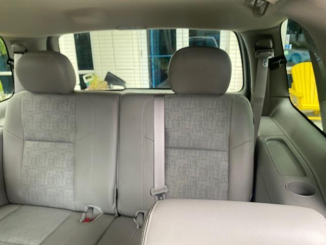 2005 Silver Pearl /Grey Saturn Relay Relay 2 VAN LOW MILES 64,057 1 OWNER (5GZDV03LX5D) with an 3.5L OHV SMPI 12-Valve V6 Aluminum Engine engine, Automatic transmission, located at 4701 North Dixie Hwy, Pompano Beach, FL, 33064, (954) 422-2889, 26.240938, -80.123474 - OUR WEBPAGE FLORIDACARS1.COM HAS OVER 100 PHOTOS AND FREE CARFAX LINK 2005 Saturn Relay 2 1 OWNER AUTO CHECK IS CORRECT CARFAX STATES 2 OWNERS THIS IS INCORRECT Van 3.5L V6 F Gasoline MPG 24 Front Wheel Drive Features ABS Brakes Air Conditioning Alloy Wheels AM/FM Stereo Automatic Transmission CD Au - Photo#79