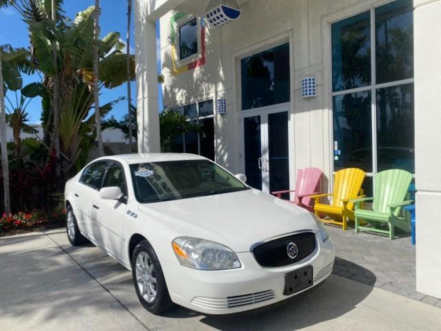 2008 White Opal /Cocoa/Cashmere Buick Lucerne CXL LOW MILES 40,989 1 OWNER (1G4HD57298U) with an 3.8L V6 SFI Engine engine, Automatic transmission, located at 4701 North Dixie Hwy, Pompano Beach, FL, 33064, (954) 422-2889, 26.240938, -80.123474 - OUR WEBPAGE FLORIDACARS1.COM HAS OVER 100 PHOTOS AND FREE CARFAX LINK 2008 Buick Lucerne CXL 1 OWNER CARFAX MINOR BUMPER SCUFF AUTO CHECK 1 OWNER NO ACCIDENTS Sedan 4 DR 3.8L V6 F Gasoline 28 MPG Front Wheel Drive Features ABS Brakes Air Conditioning Alloy Wheels AM/FM Stereo Automatic Transmission- Photo#1