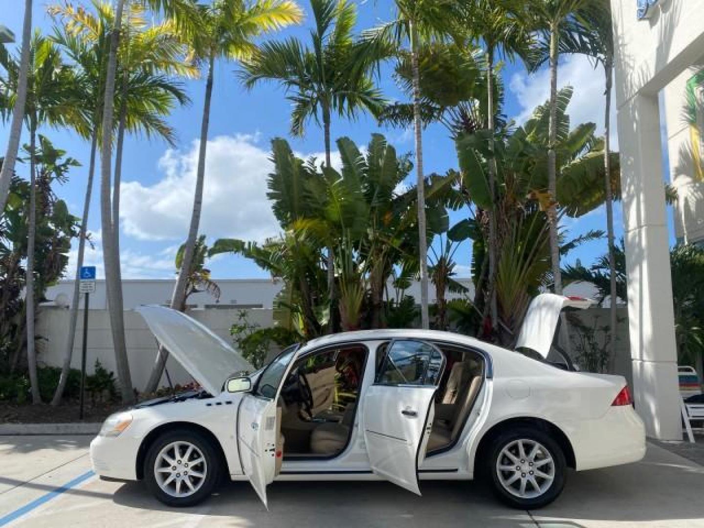 2008 White Opal /Cocoa/Cashmere Buick Lucerne CXL LOW MILES 40,989 1 OWNER (1G4HD57298U) with an 3.8L V6 SFI Engine engine, Automatic transmission, located at 4701 North Dixie Hwy, Pompano Beach, FL, 33064, (954) 422-2889, 26.240938, -80.123474 - OUR WEBPAGE FLORIDACARS1.COM HAS OVER 100 PHOTOS AND FREE CARFAX LINK 2008 Buick Lucerne CXL 1 OWNER CARFAX MINOR BUMPER SCUFF AUTO CHECK 1 OWNER NO ACCIDENTS Sedan 4 DR 3.8L V6 F Gasoline 28 MPG Front Wheel Drive Features ABS Brakes Air Conditioning Alloy Wheels AM/FM Stereo Automatic Transmission- Photo#8