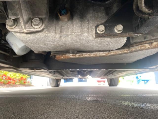 2008 White Opal /Cocoa/Cashmere Buick Lucerne CXL LOW MILES 40,989 1 OWNER (1G4HD57298U) with an 3.8L V6 SFI Engine engine, Automatic transmission, located at 4701 North Dixie Hwy, Pompano Beach, FL, 33064, (954) 422-2889, 26.240938, -80.123474 - OUR WEBPAGE FLORIDACARS1.COM HAS OVER 100 PHOTOS AND FREE CARFAX LINK 2008 Buick Lucerne CXL 1 OWNER CARFAX MINOR BUMPER SCUFF AUTO CHECK 1 OWNER NO ACCIDENTS Sedan 4 DR 3.8L V6 F Gasoline 28 MPG Front Wheel Drive Features ABS Brakes Air Conditioning Alloy Wheels AM/FM Stereo Automatic Transmission - Photo#21