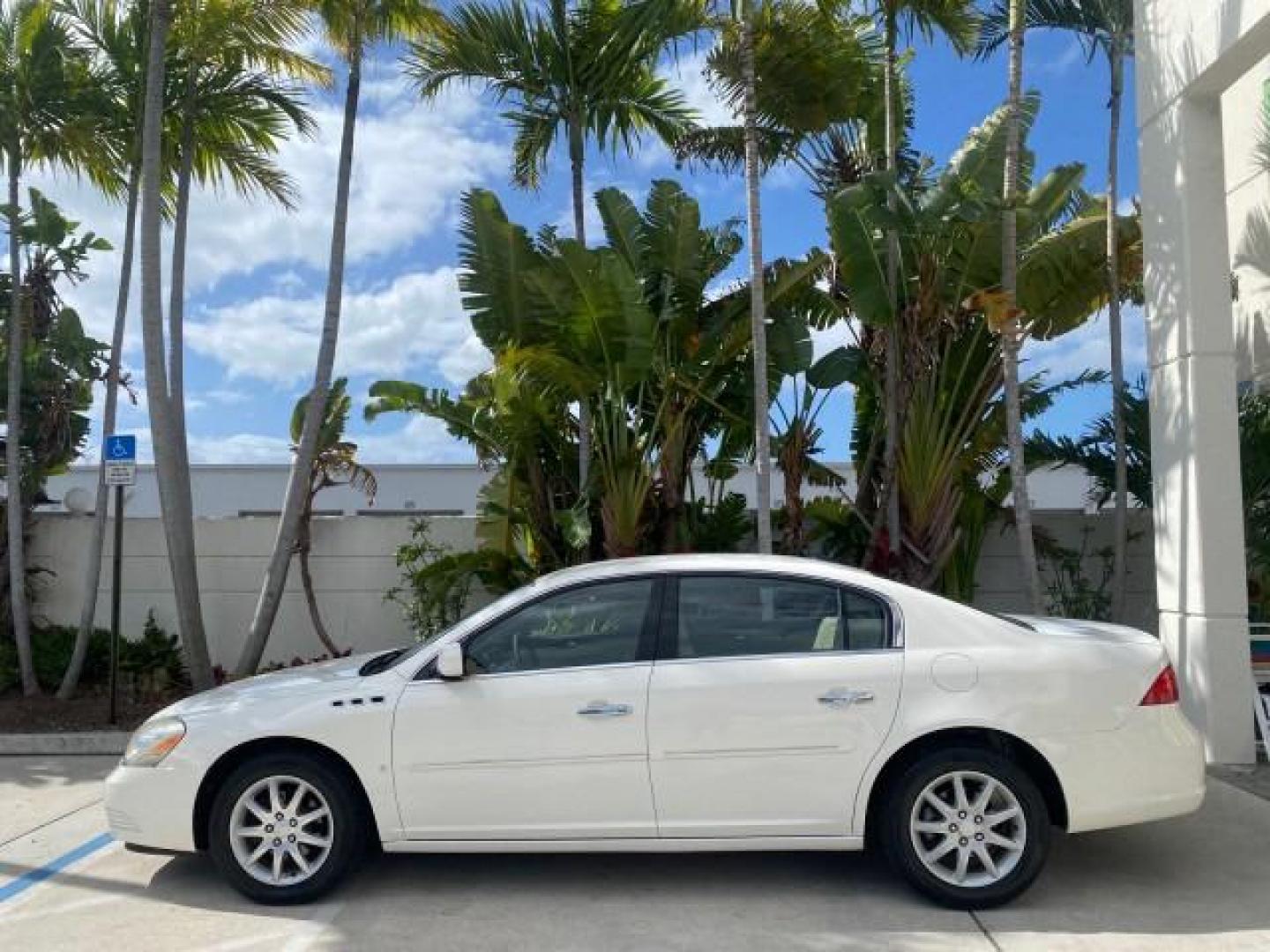 2008 White Opal /Cocoa/Cashmere Buick Lucerne CXL LOW MILES 40,989 1 OWNER (1G4HD57298U) with an 3.8L V6 SFI Engine engine, Automatic transmission, located at 4701 North Dixie Hwy, Pompano Beach, FL, 33064, (954) 422-2889, 26.240938, -80.123474 - OUR WEBPAGE FLORIDACARS1.COM HAS OVER 100 PHOTOS AND FREE CARFAX LINK 2008 Buick Lucerne CXL 1 OWNER CARFAX MINOR BUMPER SCUFF AUTO CHECK 1 OWNER NO ACCIDENTS Sedan 4 DR 3.8L V6 F Gasoline 28 MPG Front Wheel Drive Features ABS Brakes Air Conditioning Alloy Wheels AM/FM Stereo Automatic Transmission- Photo#30