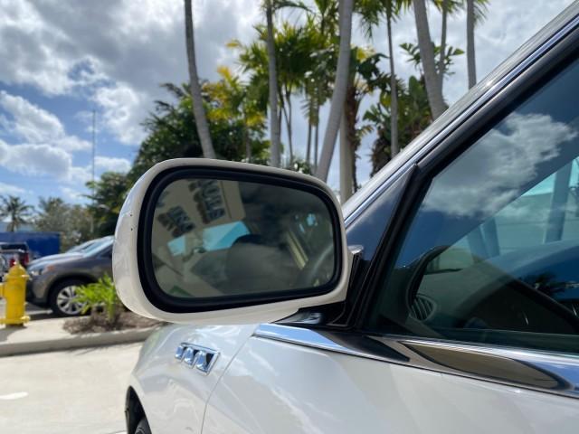 2008 White Opal /Cocoa/Cashmere Buick Lucerne CXL LOW MILES 40,989 1 OWNER (1G4HD57298U) with an 3.8L V6 SFI Engine engine, Automatic transmission, located at 4701 North Dixie Hwy, Pompano Beach, FL, 33064, (954) 422-2889, 26.240938, -80.123474 - OUR WEBPAGE FLORIDACARS1.COM HAS OVER 100 PHOTOS AND FREE CARFAX LINK 2008 Buick Lucerne CXL 1 OWNER CARFAX MINOR BUMPER SCUFF AUTO CHECK 1 OWNER NO ACCIDENTS Sedan 4 DR 3.8L V6 F Gasoline 28 MPG Front Wheel Drive Features ABS Brakes Air Conditioning Alloy Wheels AM/FM Stereo Automatic Transmission - Photo#38