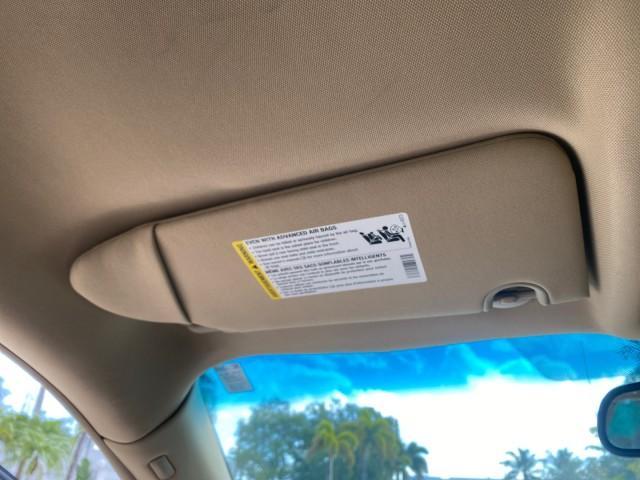 2008 White Opal /Cocoa/Cashmere Buick Lucerne CXL LOW MILES 40,989 1 OWNER (1G4HD57298U) with an 3.8L V6 SFI Engine engine, Automatic transmission, located at 4701 North Dixie Hwy, Pompano Beach, FL, 33064, (954) 422-2889, 26.240938, -80.123474 - OUR WEBPAGE FLORIDACARS1.COM HAS OVER 100 PHOTOS AND FREE CARFAX LINK 2008 Buick Lucerne CXL 1 OWNER CARFAX MINOR BUMPER SCUFF AUTO CHECK 1 OWNER NO ACCIDENTS Sedan 4 DR 3.8L V6 F Gasoline 28 MPG Front Wheel Drive Features ABS Brakes Air Conditioning Alloy Wheels AM/FM Stereo Automatic Transmission - Photo#68