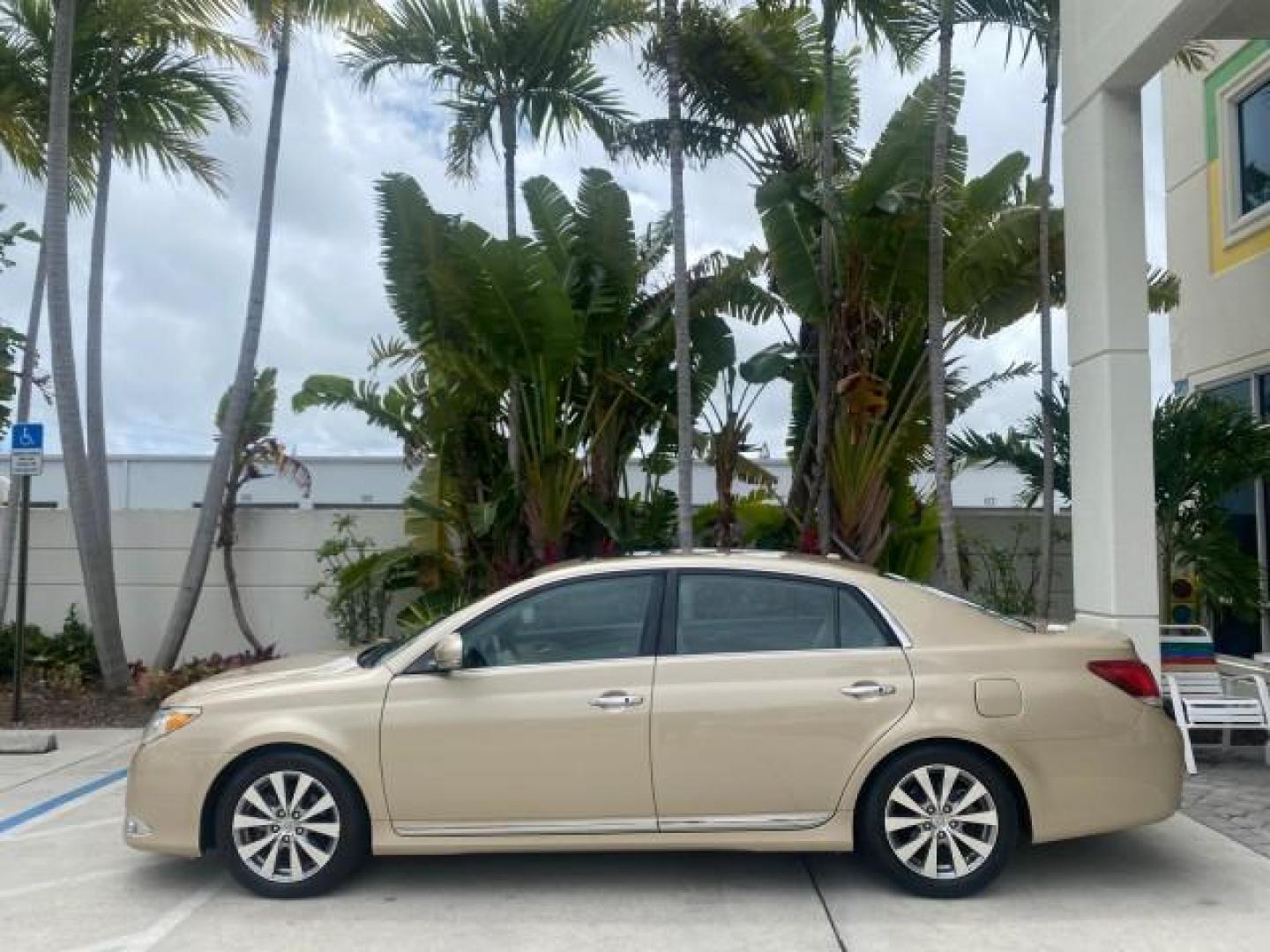 2011 Sandy Beach Metallic /Ivory Toyota Avalon Limited LEATHER LOADED SUNROOF (4T1BK3DB8BU) with an 3.5L DOHC EFI 24-Valve V6 Engine engine, Automatic transmission, located at 4701 North Dixie Hwy, Pompano Beach, FL, 33064, (954) 422-2889, 26.240938, -80.123474 - OUR WEBPAGE FLORIDACARS1.COM HAS OVER 100 PHOTOS AND FREE CARFAX LINK 2011 Toyota Avalon LIMITED LEATHER SUNROOF THE DASH HAS ABSOLUTELY NO CRACKS Sedan 4 DR 3.5L V6 F DOHC 24V Gasoline 29 MPG Front Wheel Drive Features A/C Seat(s) ABS Brakes Air Conditioning Alloy Wheels AM/FM Stereo Automatic Tran- Photo#30