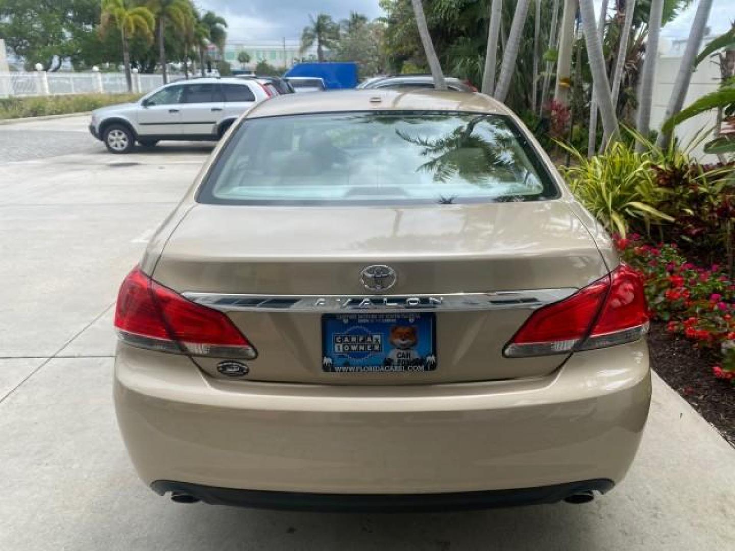 2011 Sandy Beach Metallic /Ivory Toyota Avalon Limited LEATHER LOADED SUNROOF (4T1BK3DB8BU) with an 3.5L DOHC EFI 24-Valve V6 Engine engine, Automatic transmission, located at 4701 North Dixie Hwy, Pompano Beach, FL, 33064, (954) 422-2889, 26.240938, -80.123474 - OUR WEBPAGE FLORIDACARS1.COM HAS OVER 100 PHOTOS AND FREE CARFAX LINK 2011 Toyota Avalon LIMITED LEATHER SUNROOF THE DASH HAS ABSOLUTELY NO CRACKS Sedan 4 DR 3.5L V6 F DOHC 24V Gasoline 29 MPG Front Wheel Drive Features A/C Seat(s) ABS Brakes Air Conditioning Alloy Wheels AM/FM Stereo Automatic Tran- Photo#35