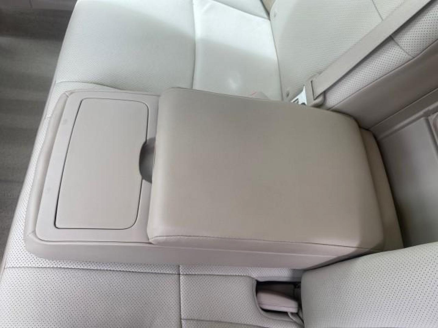 2011 Sandy Beach Metallic /Ivory Toyota Avalon Limited LEATHER LOADED SUNROOF (4T1BK3DB8BU) with an 3.5L DOHC EFI 24-Valve V6 Engine engine, Automatic transmission, located at 4701 North Dixie Hwy, Pompano Beach, FL, 33064, (954) 422-2889, 26.240938, -80.123474 - OUR WEBPAGE FLORIDACARS1.COM HAS OVER 100 PHOTOS AND FREE CARFAX LINK 2011 Toyota Avalon LIMITED LEATHER SUNROOF THE DASH HAS ABSOLUTELY NO CRACKS Sedan 4 DR 3.5L V6 F DOHC 24V Gasoline 29 MPG Front Wheel Drive Features A/C Seat(s) ABS Brakes Air Conditioning Alloy Wheels AM/FM Stereo Automatic Tran- Photo#93
