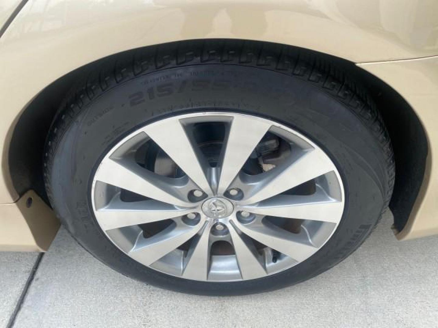 2011 Sandy Beach Metallic /Ivory Toyota Avalon Limited LEATHER LOADED SUNROOF (4T1BK3DB8BU) with an 3.5L DOHC EFI 24-Valve V6 Engine engine, Automatic transmission, located at 4701 North Dixie Hwy, Pompano Beach, FL, 33064, (954) 422-2889, 26.240938, -80.123474 - OUR WEBPAGE FLORIDACARS1.COM HAS OVER 100 PHOTOS AND FREE CARFAX LINK 2011 Toyota Avalon LIMITED LEATHER SUNROOF THE DASH HAS ABSOLUTELY NO CRACKS Sedan 4 DR 3.5L V6 F DOHC 24V Gasoline 29 MPG Front Wheel Drive Features A/C Seat(s) ABS Brakes Air Conditioning Alloy Wheels AM/FM Stereo Automatic Tran- Photo#94